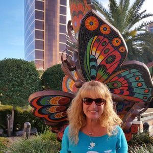 Meet your Posher, Phyllis